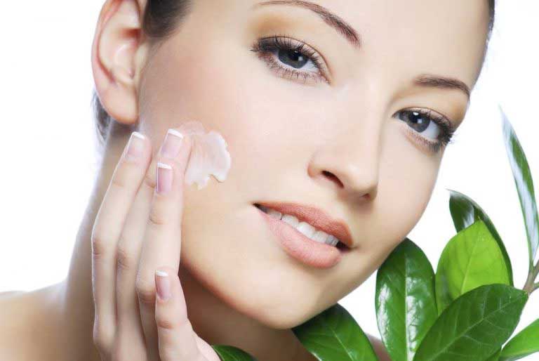 وقتی هوا گرم است چگونه از پوست و چشمان خود محافظت کنیم؟